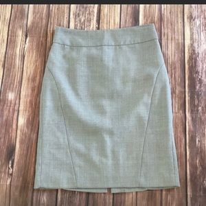 Banana Republic gray pencil skirt like new